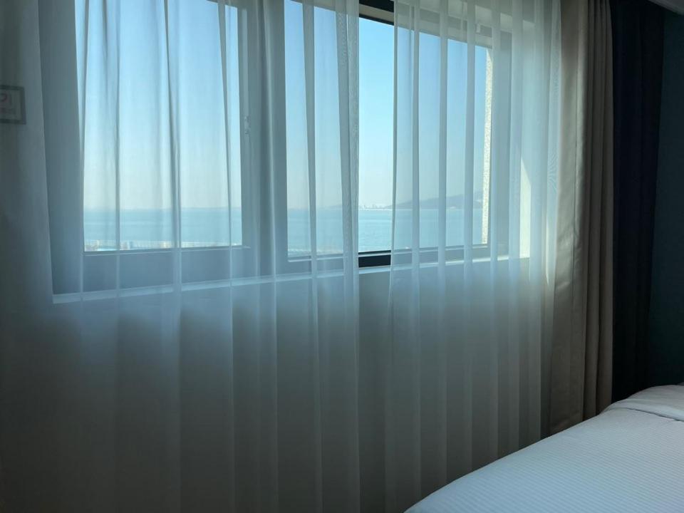 Sea Moon Tourist Hotel Инчон Экстерьер фото