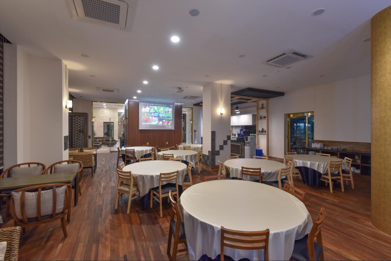 Sea Moon Tourist Hotel Инчон Экстерьер фото
