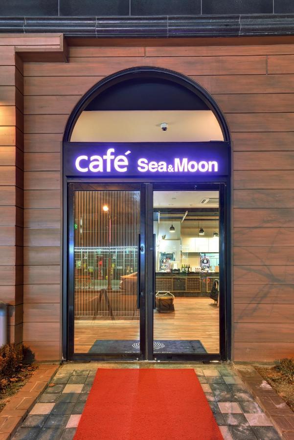 Sea Moon Tourist Hotel Инчон Экстерьер фото